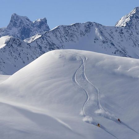 Apart Bellevue Pettneu am Arlberg Exterior photo