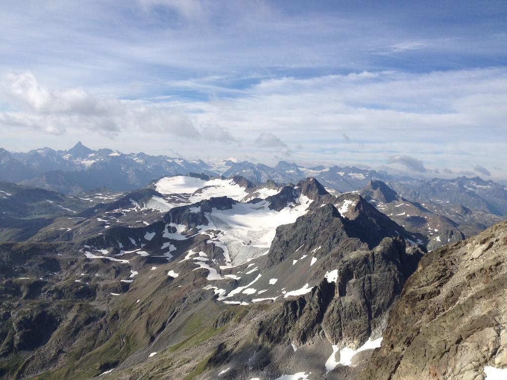 Apart Bellevue Pettneu am Arlberg Exterior photo