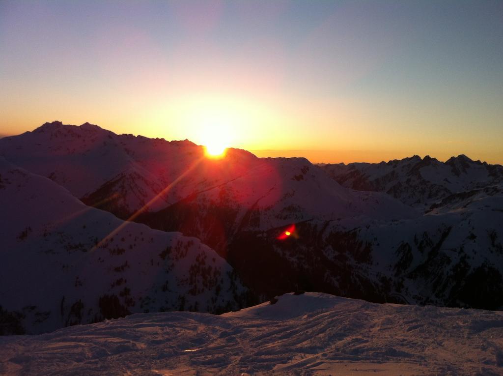 Apart Bellevue Pettneu am Arlberg Exterior photo